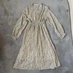 オリーブデオリーブ　花柄ロングワンピース　ワンピース　春服