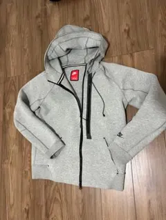 神*希様 ナイキテックフリース赤タグ