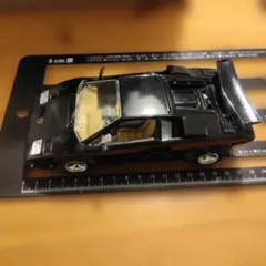 Bburago Lamborghini Countach 1988 1/18 - メルカリ
