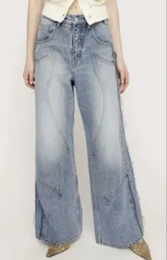 【完売品‼️】SLY W PATCHED PANEL FLARE DENIM