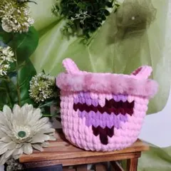 Item thumbnail for item 9e34c01a-f571-4a58-8fd5-b7feb3ba6f58