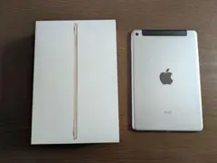 iPad mini 4 ゴールド32GBとシルバー128GB　2台セット