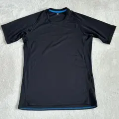 GU ジーユー 半袖 Tシャツ ブラック Mサイズのサムネイル