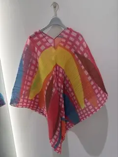 PLEATS PLEASE MARKET MADAME-Tストール6月青山限定柄のサムネイル