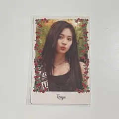 [翌日発送]TWICE ツウィ モノグラフ　トレカ yes or yes 公式