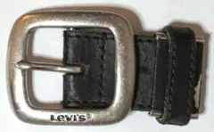 【キズ有り・部品】バックル のみ　　Levi's　黒　ベルトの部品　手芸など