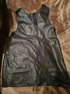 レザーワンピース　ブラックレザー　本革　バックファスナー　フリーサイズ