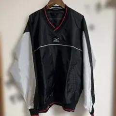 未使用　ミズノ　Vネックプルオーバー　M 野球　ブラック　ピステ