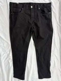 H&M スキニーデニムパンツ ブラック黒スキニージーンズ、サイズ38/30のサムネイル