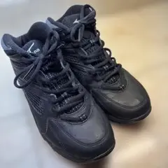 Mizuno 黒 ハイカットスニーカー