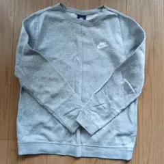 nike トレーナー 150