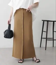 【Noka】接触冷感前ボタンニットナロースカート新品タグ付き
