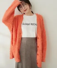 ナチュラルクチュール Reポリシャギー起毛Vネックニットカーディガン オレンジ