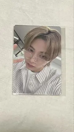 Item thumbnail for item 3cb39d73-288a-4d79-a6f0-184f450abbc8