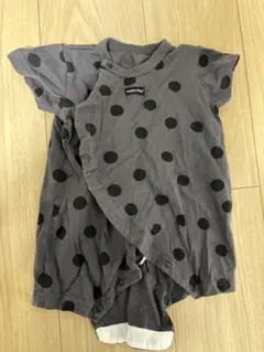 水玉模様ロンパース 60-70cm