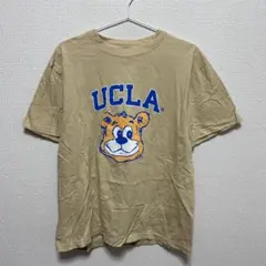 UCLAのロゴTシャツ