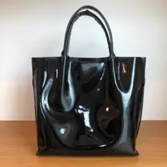 エナメルバッグ