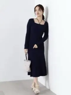 ジルバイジルスチュアート　ホルダーネック ニットワンピース ネイビー