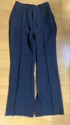 レプシィム スラックス