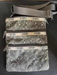 レスポートサック ナイロン ショルダー バッグ 3ジップ