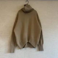 【美品】SLOBE IENA☆NATURAL WOOL ボリュームタートルプル