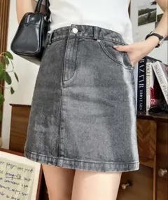 moment＋デニムミニスカート