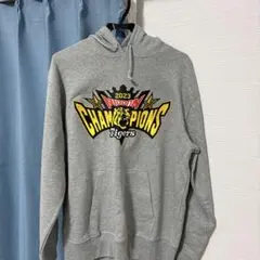 2023年日本チャンピオン タイガース フード付きスウェット