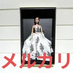 希少・美品】安室奈美恵 バービー ドール 2体セット - メルカリ