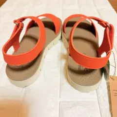 新品、水陸両用サンダル、あしながおしさん、オレンジ