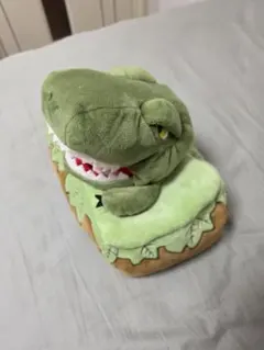 USJ ジュラシックパーク お菓子入れ物 T・レックス - メルカリ