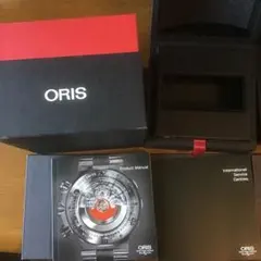 ORIS 時計用ボックスと取扱説明書のサムネイル