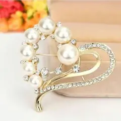 ハート型パールブローチ 卒業式 入学式 スーツ 結婚式 パーティー ブローチ