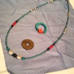 3点セット売り ターコイズ + 淡水パールの ネックレス+リング+ブレスレット