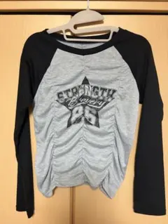 長袖 ラグラン Tシャツ グレー ブラック ロゴ入り Y2K