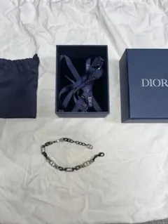 Dior ロゴ入りメタルチェーンブレスレット