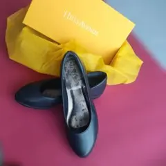 Hills Avenue 黒 フラットシューズ