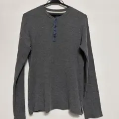 グレー ヘンリーネック 長袖カットソー
