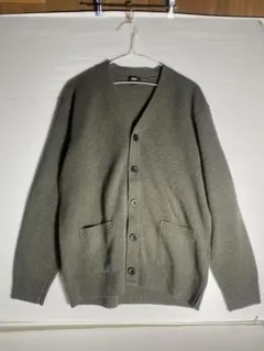 UNIQLO ラムVネックカーディガン　オリーブ　サイズM