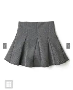 チェック柄プリーツスカート