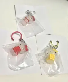 スシロー ハローキティコラボ ミニチャーム めじるしアクセサリー 3個セット
