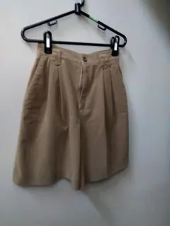 Daisy Day's ベージュ キュロットスカート　ポケット両サイドにあり