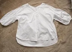 ホワイト Vネック バルーンスリーブ シャツ