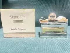 Ferragamo シニョリーナエレガンツァ オーデパルファム
