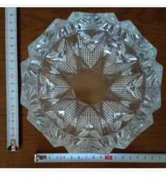 10%寄附◎ クリスタル ガラス 灰皿 Glass Ashtrayのサムネイル