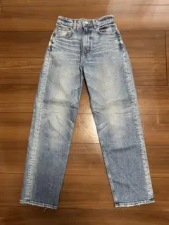 MOUSSY ライトブルーストレートデニム