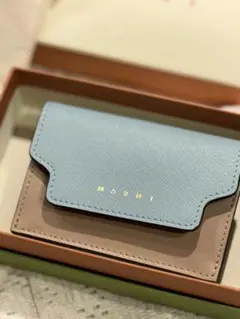MARNI 三つ折り財布 バイカラーのサムネイル