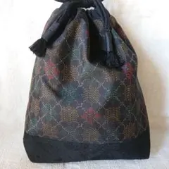 ハンドメイド巾着袋/黒系/大島紬調柄/着物リメイク