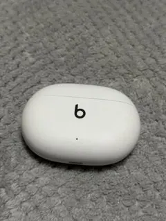 Beats ワイヤレスイヤホン ホワイト 右耳のみ イヤホンケース Beats ワイヤレスイヤホン ホワイト 右耳のみ イヤホンケース