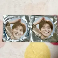 treasure 缶バッジ