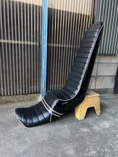 ア*ン様 バーエンタープライズ キングアンドクイーンシート ハーレー